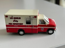 Busch 1/87 Ford E350 Los