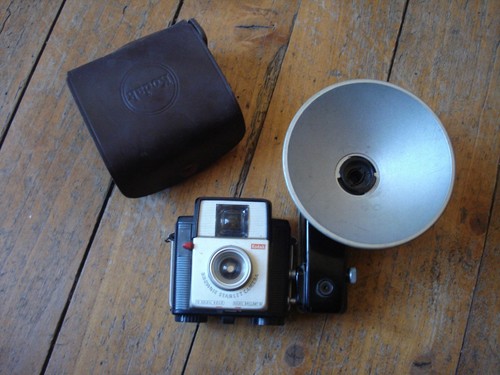 Ancien appareil photo - , kodak