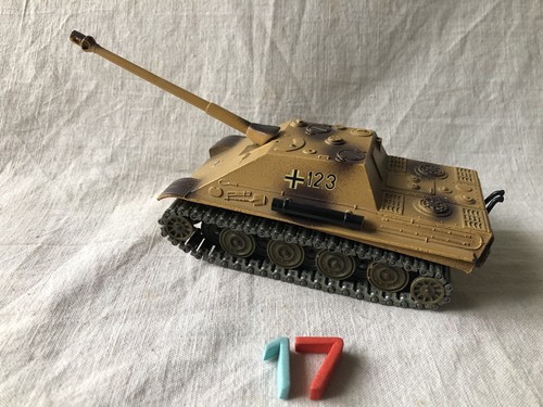 Solido die cast - die-cast, char,