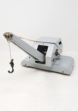 ANCIEN JOUET GRUE EN TÔLE