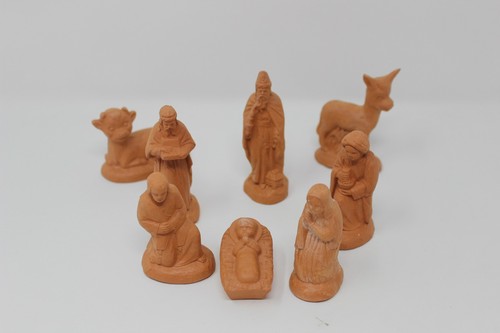 Creche terre cuite