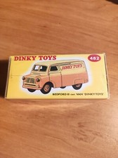 Bedford cwt van dinky toys - bedford,