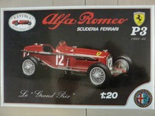 Maquette Voiture 1/20 REVIVAL