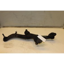 TRIANGLE SUPERIEUR AVANT DROIT