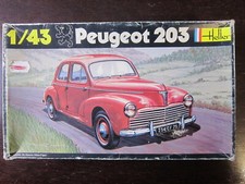 MAQUETTE AUTO 1/43  HELLER BOITE NOIRE PEUGEOT 203 