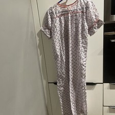 Ancienne robe paysanne vintage
