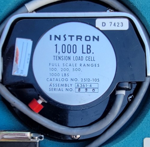 Instron 000 lbf kn tension - 5,