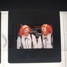 L’AILE OU LA CUISSE - LOUIS DE FUNES , COLUCHE - DIAPOSITIVE DE PRESSE - SLIDE