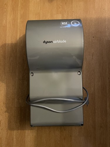 Sèche mains dyson - mains, airblade