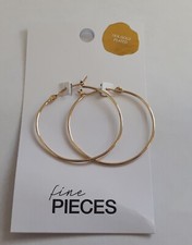 PIECES Boucle d'oreille