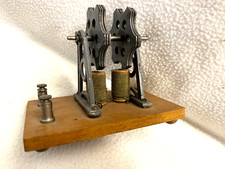 Model réduit moteur électrique courant continu éducatif démonstration