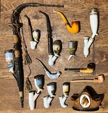 Lot de pipes en porcelaine