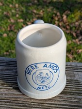 Ancienne chope de bière en