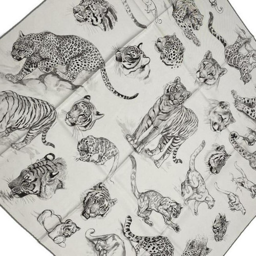 Hermes carre dans atelier - carre,