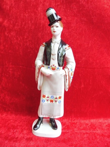 Belle vieux figurine - belle, en