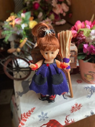 Poupee corolle cm - corolle, petite