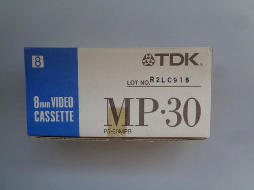 Pack cassette video8 - cassette,