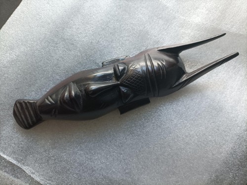 Masque sculpture bois