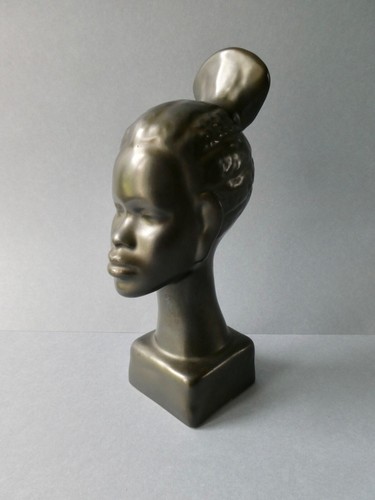 Buste africaniste - buste, en