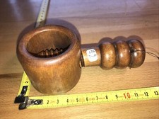 N°92  casse noisette ancien casse noix bois cracker art populaire outil  cuisine