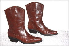 SAN MARINA  Bottines Cuir Clouté Marron Taille 40 TBE