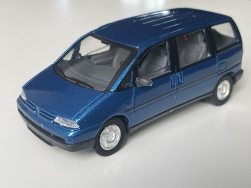 Peugeot 806 phase monospace - 1,