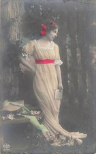 CP FEMME ELEGANTE ROBE TRAINE