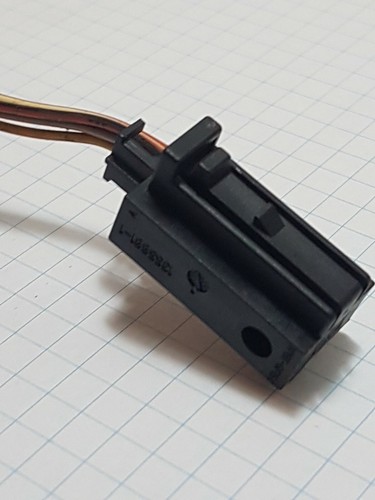 Connecteur servo moteur