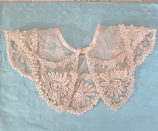 Poupée ancienne Jumeau,  Col