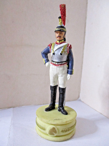 Figurine hachette echecs - 1/32,