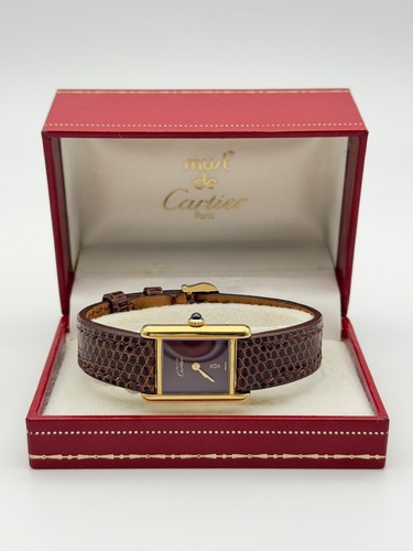 Montre tank must - montre, cartier