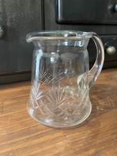 Joli pichet verre gravé 1950