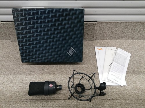 Microphone condensateur - à,