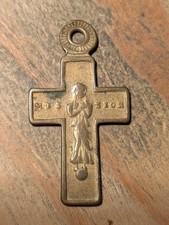 Médaille Religieuse Ancienne