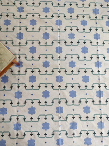 Tapis blanc bleu - tapis,