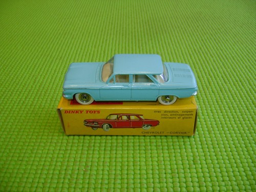 Dinky toys 557 chevrolet - 557,