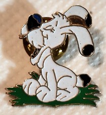 A31 / Pin's Pins Pin dessin