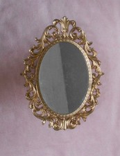 Miroir Vintage mural avec Cadre Stylisé en bronze laiton   34 cm H