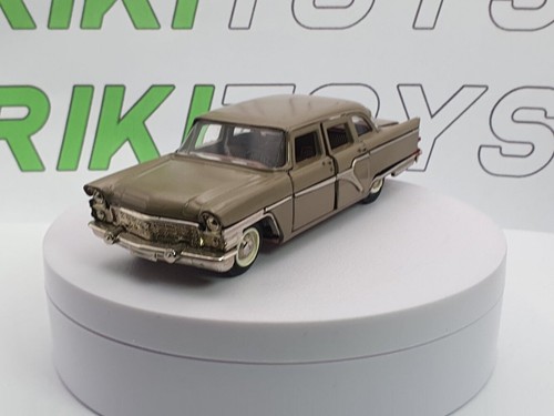 Gaz limousine saratov 43 - gaz,