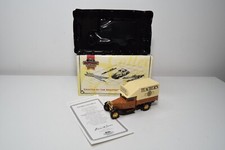 B16 1:43 MATCHBOX HIER YWG06-M PROFESSOR'S 1932 FORD AA MIB
