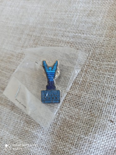 Pin vintage groupe andre - groupe,