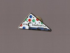 Pin's SNCF / Croc' couleurs - wagons lits TGV (base dorée)