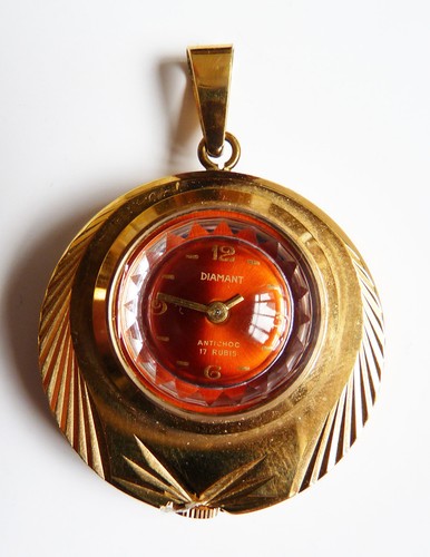 Pendentif ancien montre