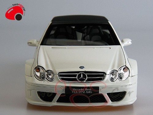 Kyosho mercedes benz - 1/18, clk