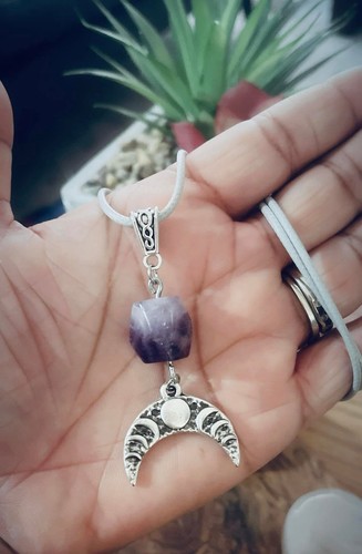 Rowshan designs collier - designs,