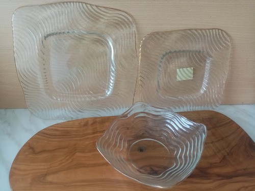 Trio plats - x, 2