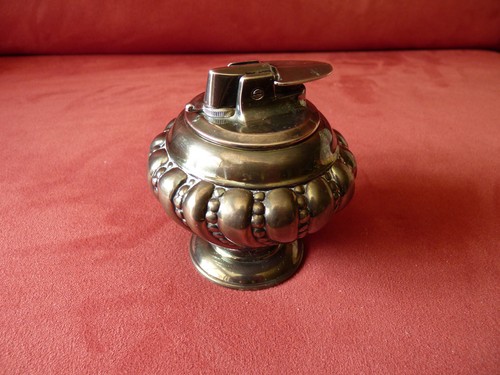 Briquet table ronson - table,