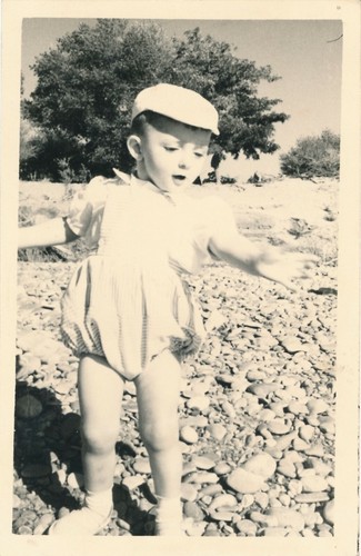 Argentique jeune enfant sur