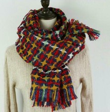 écharpe à carreaux