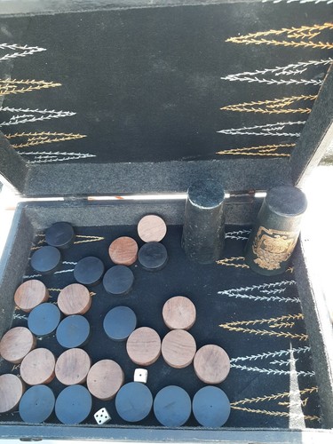 Backgammon ancien
